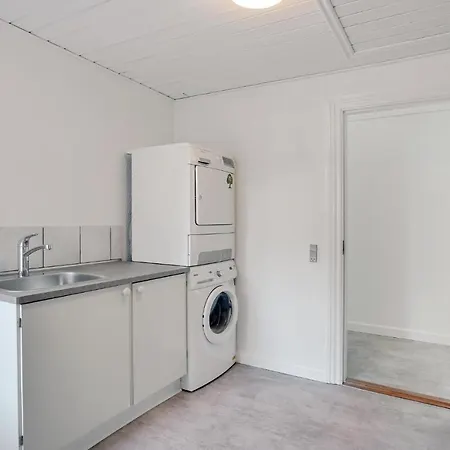 Amazing Home In Blavand With Sauna * Blavand